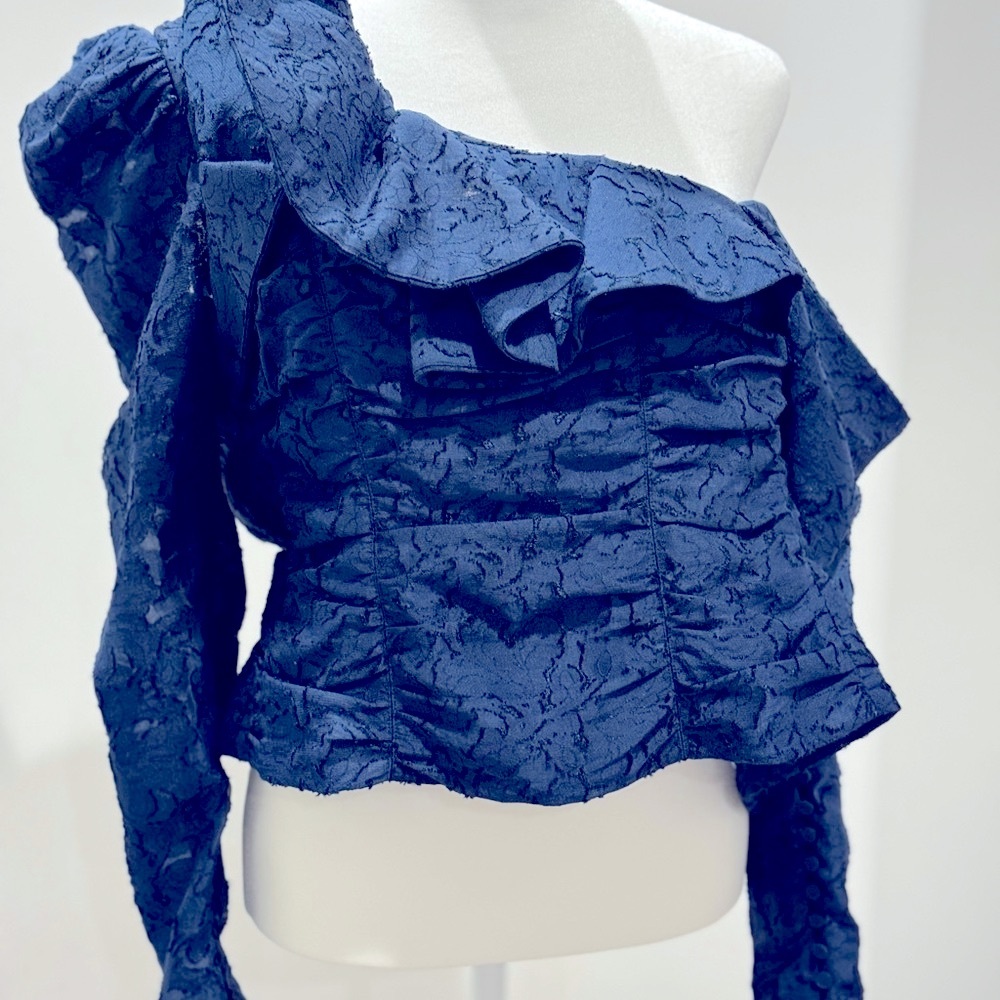 Self portrait lace off shoulder shirt. Petite, XS.